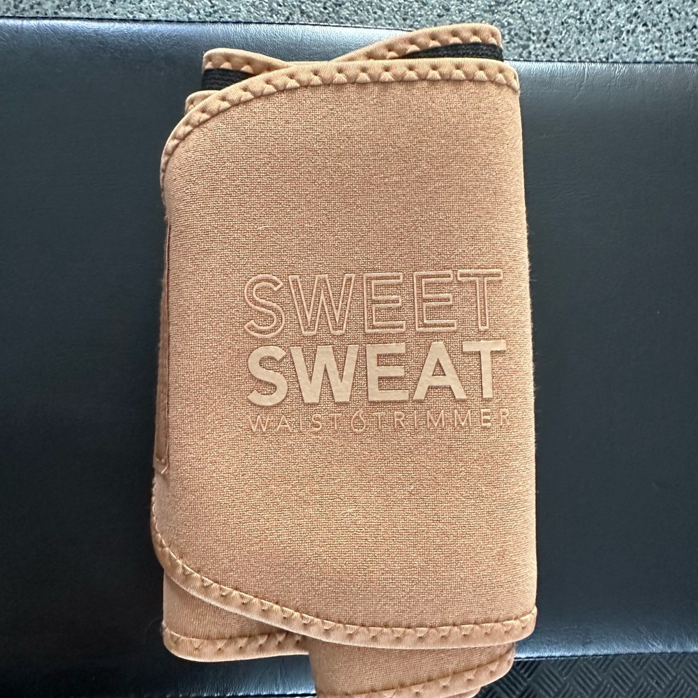 Waist trainer